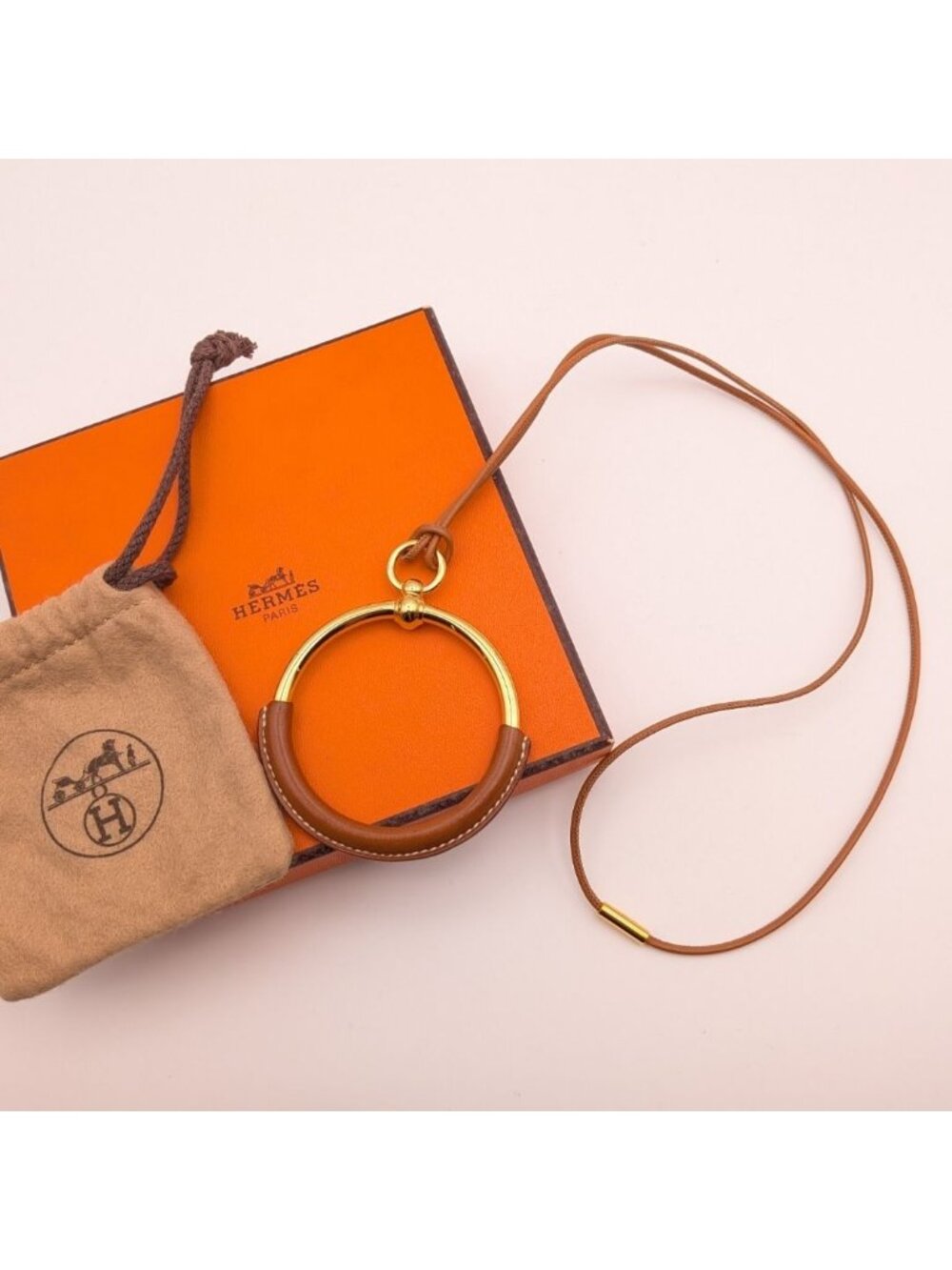 Hermes Loop Grand Necklace Gold Brown Circle
